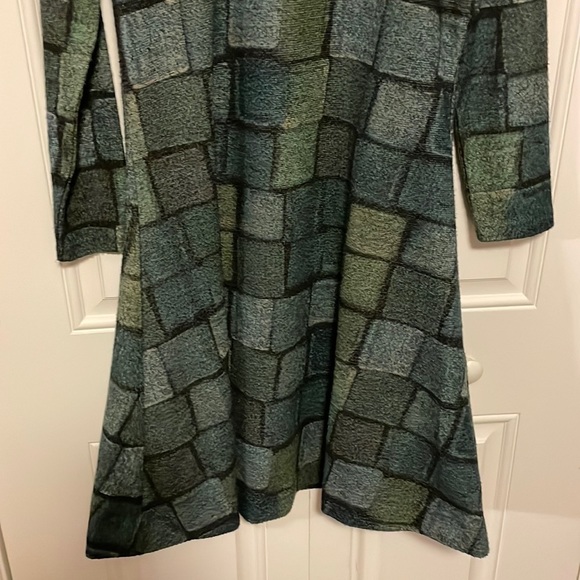 Green Patterned Dress Size M - Picture 4 of 10